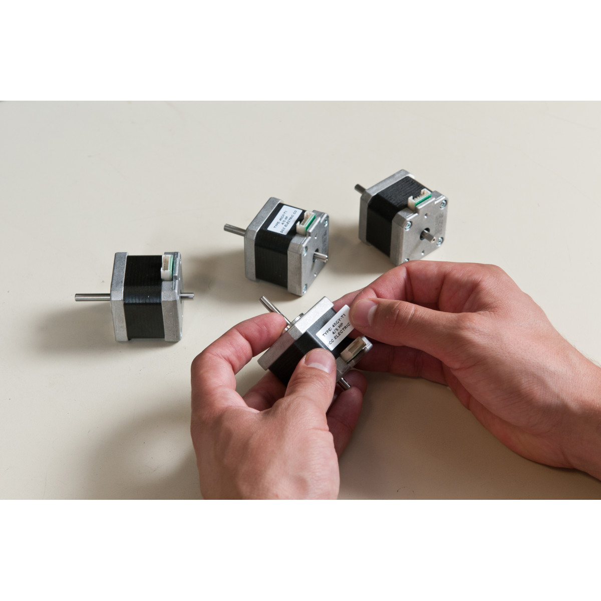 Label, 3/8 x 1 In, 38 3/32 mm, Polyimide, White, 750 Label per Roll, -80 Deg C, 300 Deg C