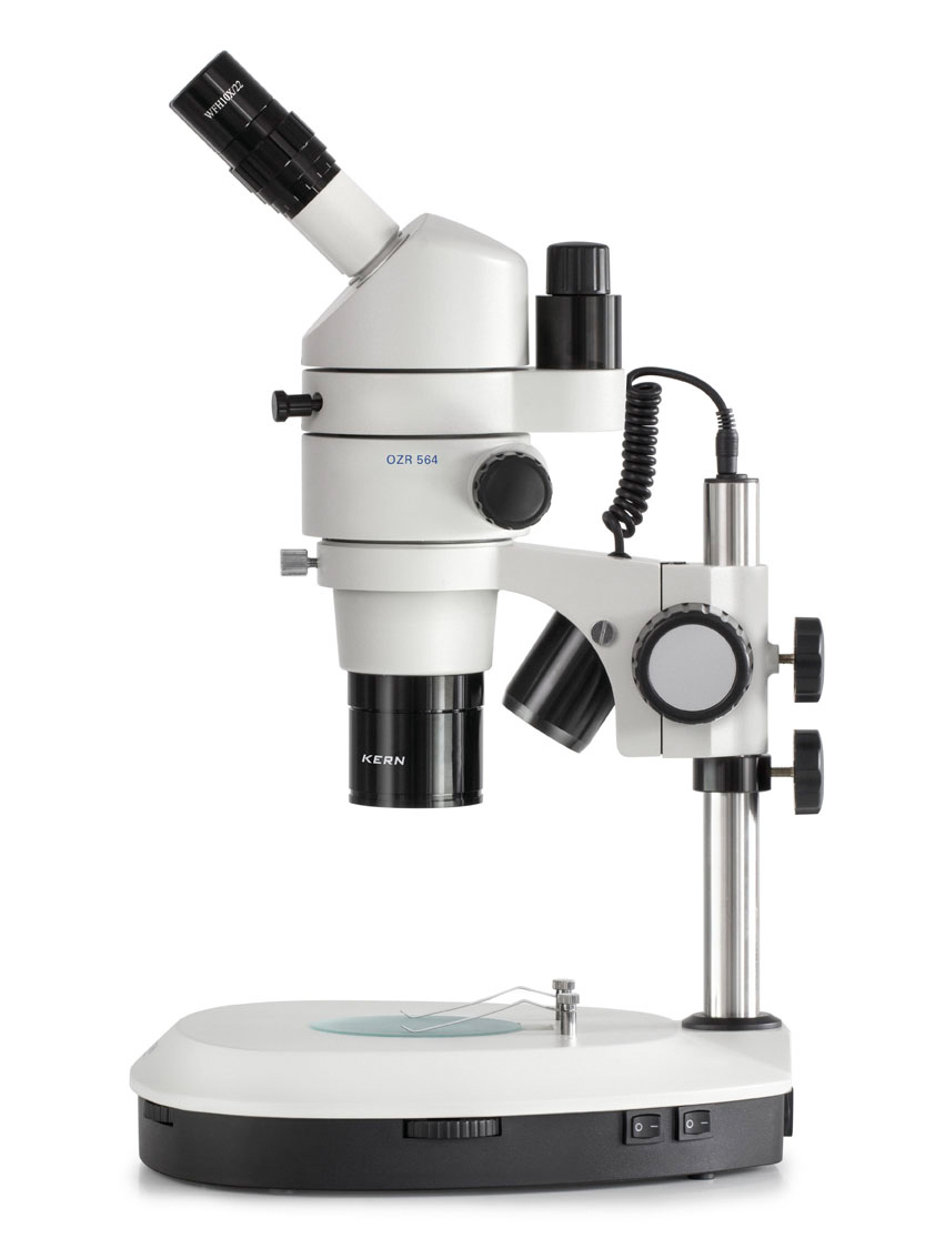 Stereoskopowy mikroskop zmiennoogniskowy, trójokularowy typu tubowego, powiększenie od 0.8x do 8x