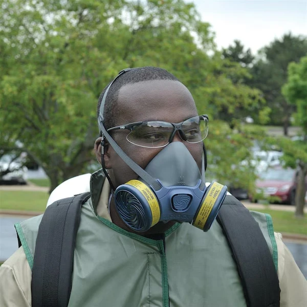 Moldex 7000 Smart Multi-Gas/Vapor Half-Mask Respirator