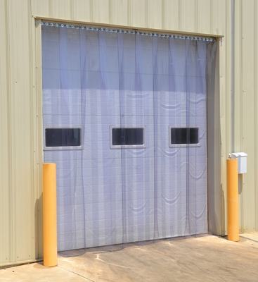 PVC ビニール ストリップ ドア、標準オーバーラップ、サイズ 72 x 72 インチ